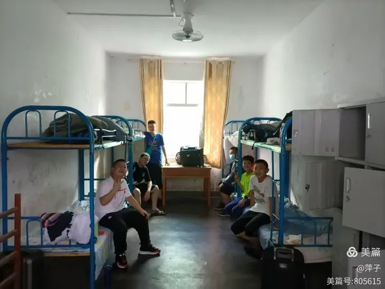 汉滨初中2020暑期研学3班班级掠影